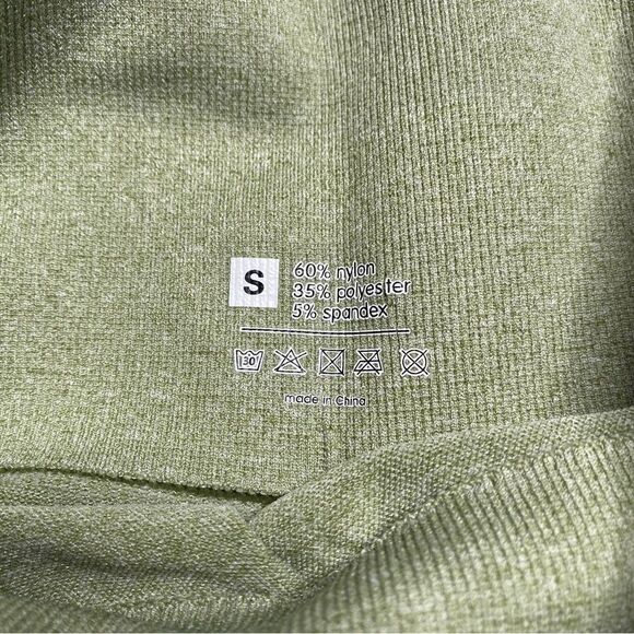 High Waisted Butt Shaping Yoga Shorts Green & Purple Sz S - Picture 4 of 6